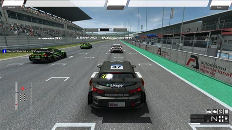 RaceRoom Racing Experience - wirtualne emocje na torach wyścigowych!